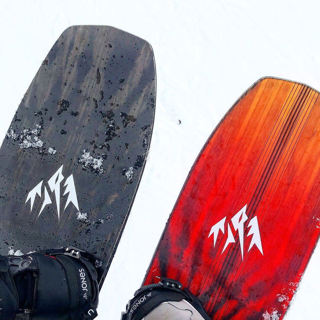 Jones Mini Mind Expander snowboard barn 138 pudder