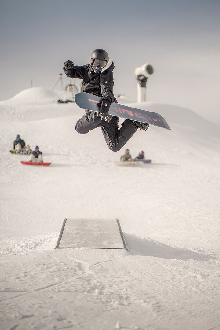 Burton Rewind Camber snowboard 155 Zine spretten