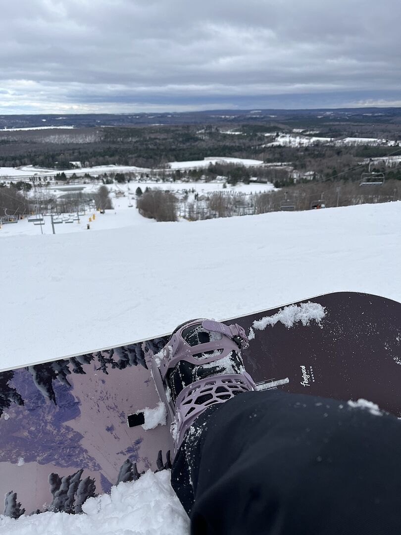 Burton Feelgood Flying V snowboard dame First Tracks 149 pudder