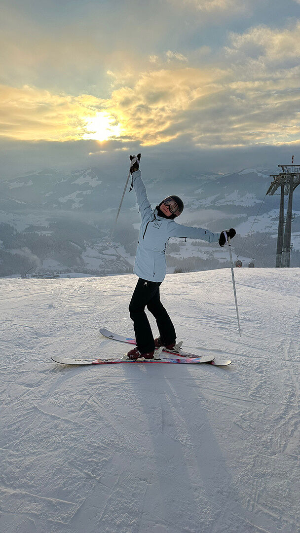 Burton [ak] Kimmy GORE-TEX 2L anorakk Very Berry vanntett