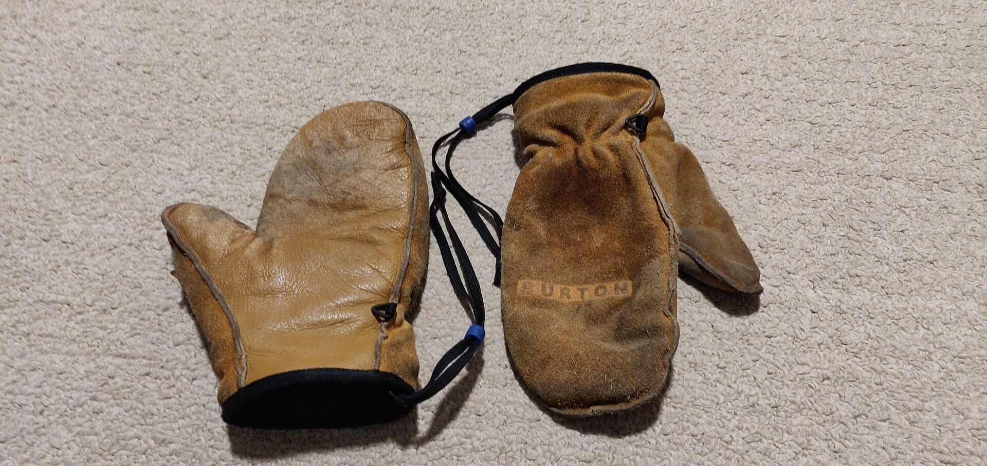 Burton Work Horse Leather votter skinn rawhide