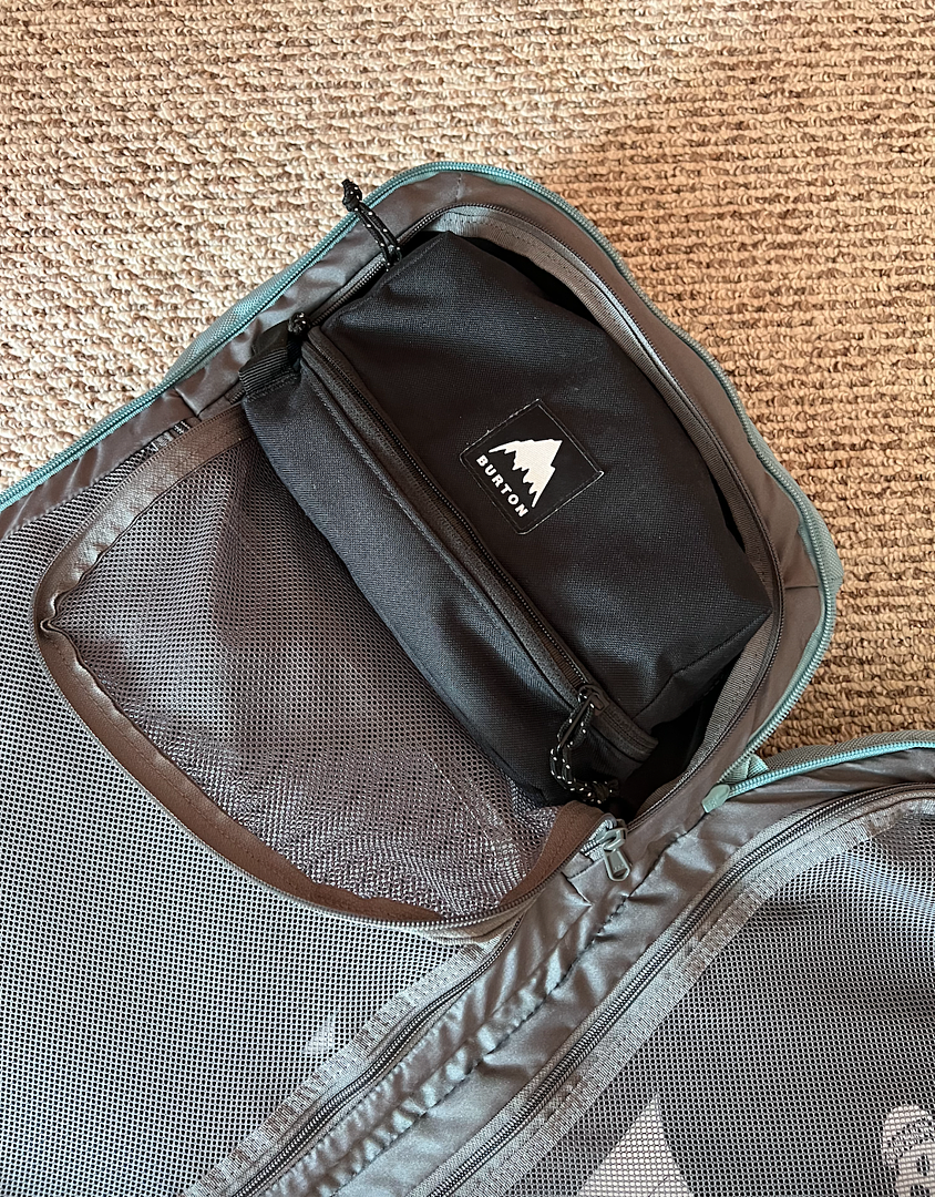 Burton Multipath 27L reisesekk true black ballistic