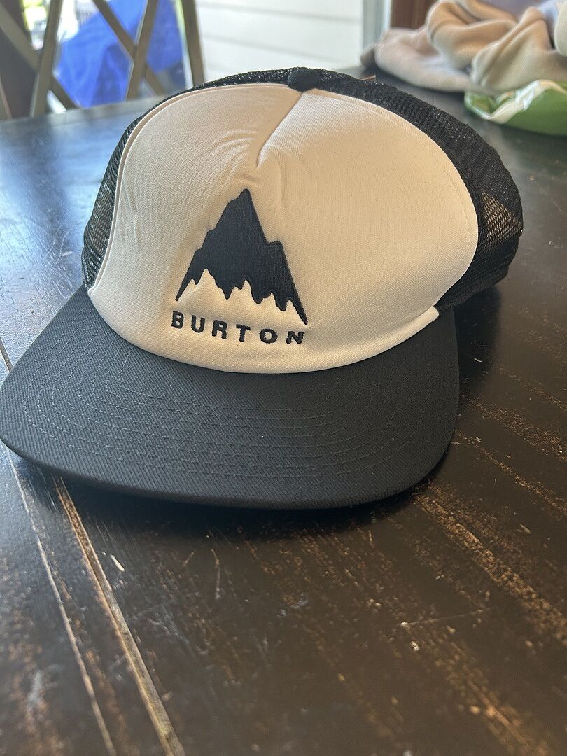 Burton I-80 Snapback Trucker caps Dried Moss pustende