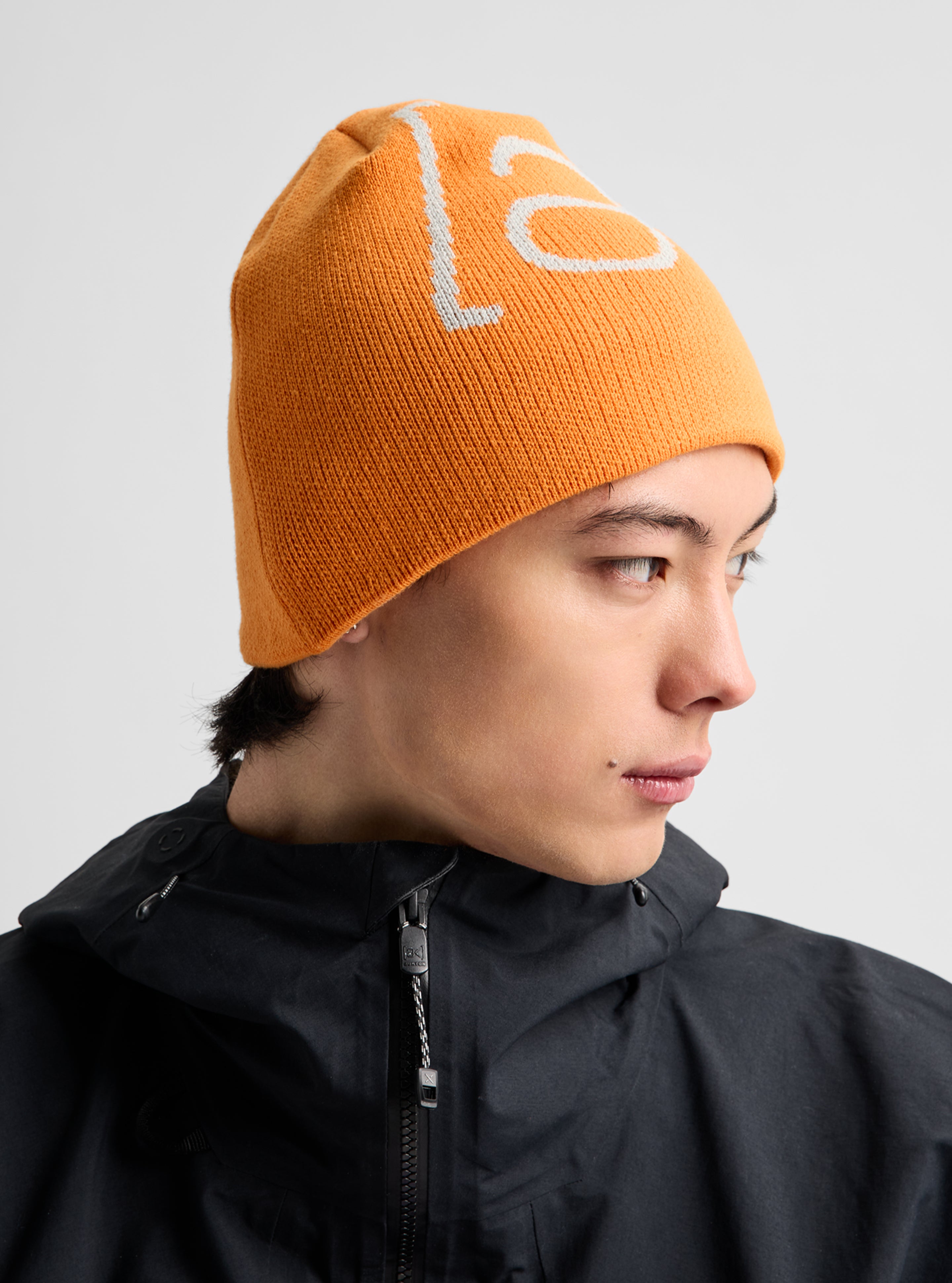 Burton [ak] Logo Beanie lue true black lett resirkulert