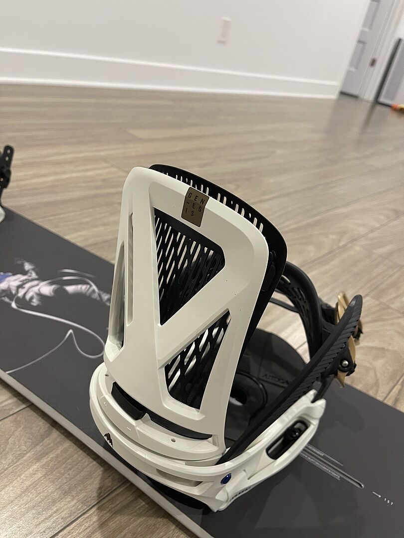 Burton Genesis EST binding svart dempet