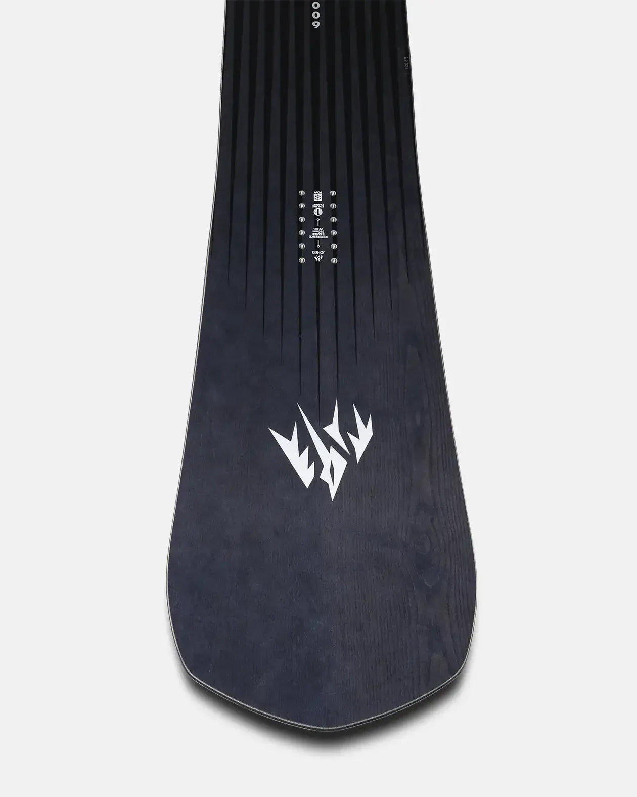 Jones Freecarver 6000s snowboard 2025 carving