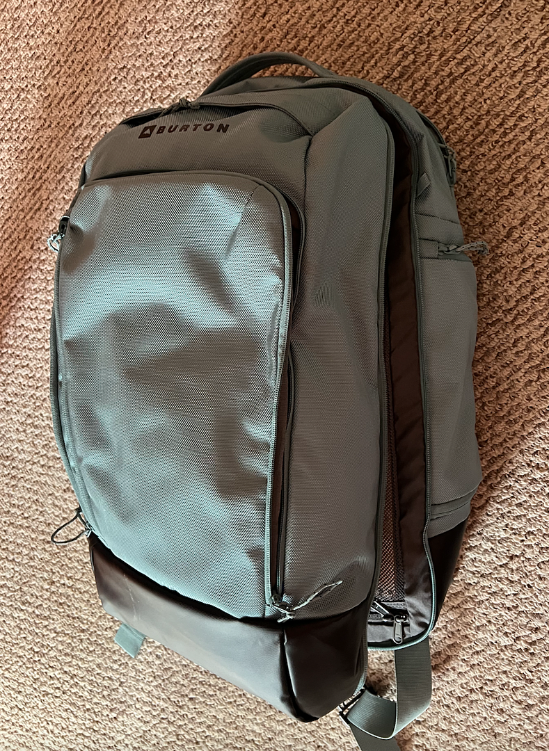 Burton Multipath 27L reisesekk true black ballistic