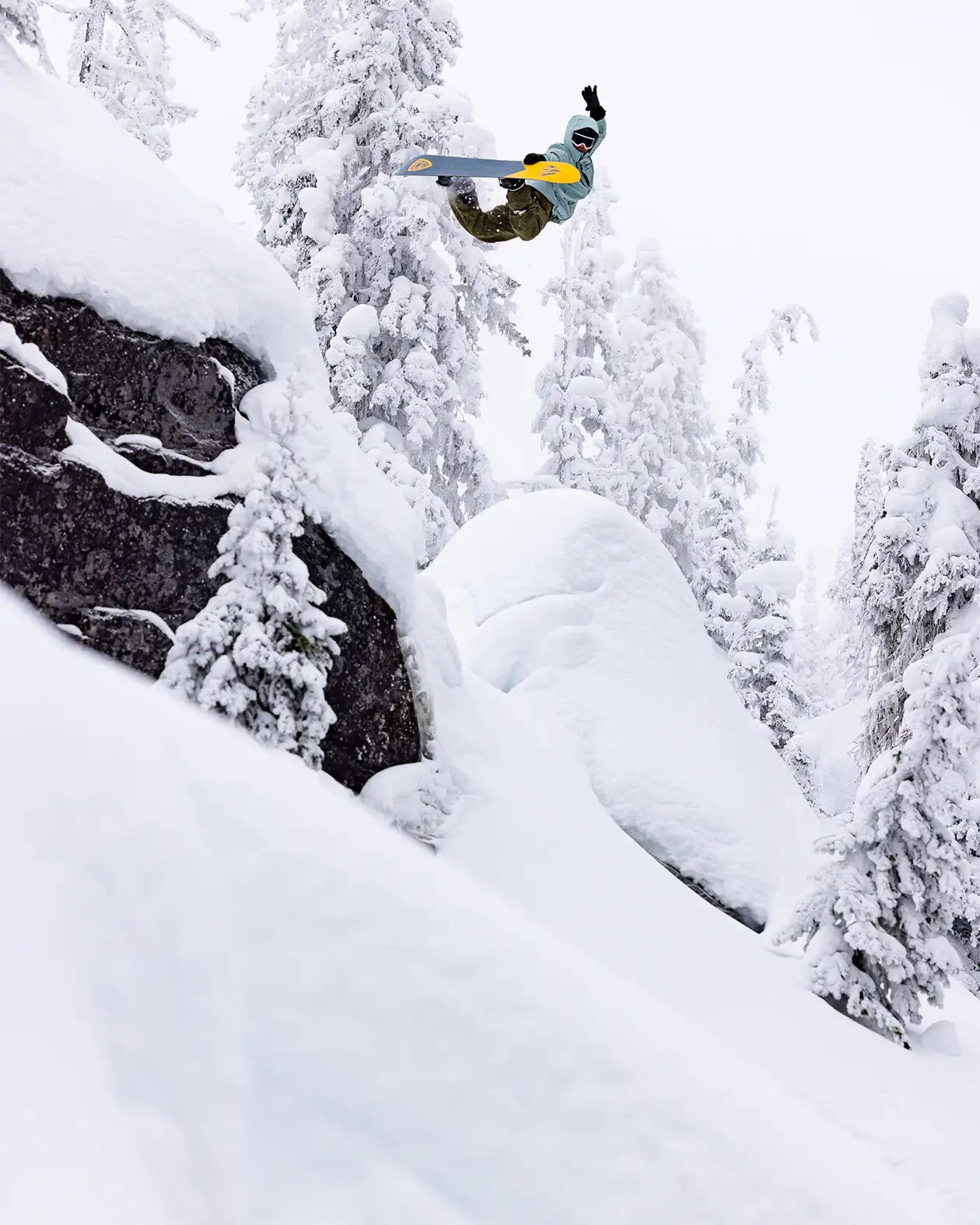 Jones Frontier 2.0 2026 snowboard 156 all-terrain