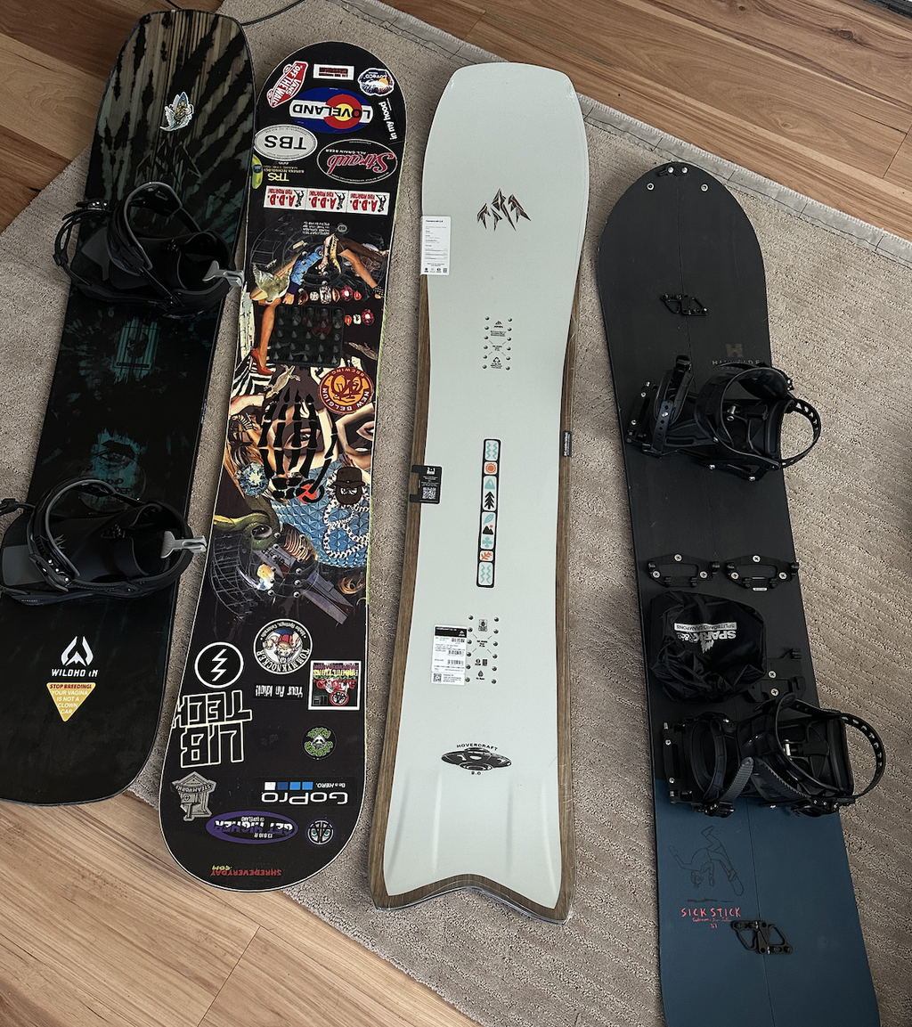 Jones Hovercraft 2.0 snowboard 156 pudder