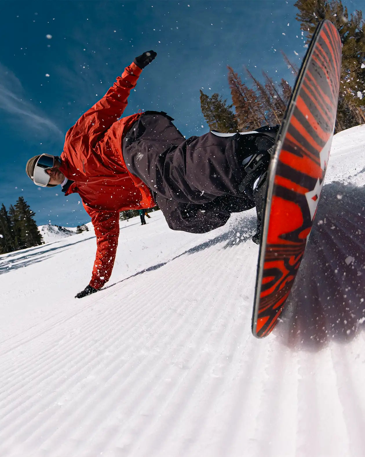 Jones Freecarver 6000s snowboard 2025 carving