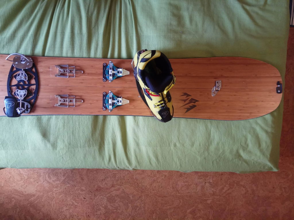 Jones Hovercraft 2.0 splitboard 156 for dyp snø