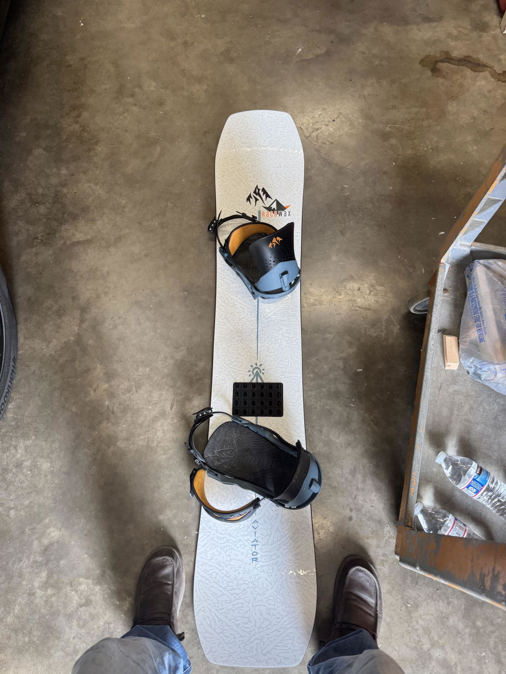 Jones Aviator 2.0 snowboard 158 all-mountain