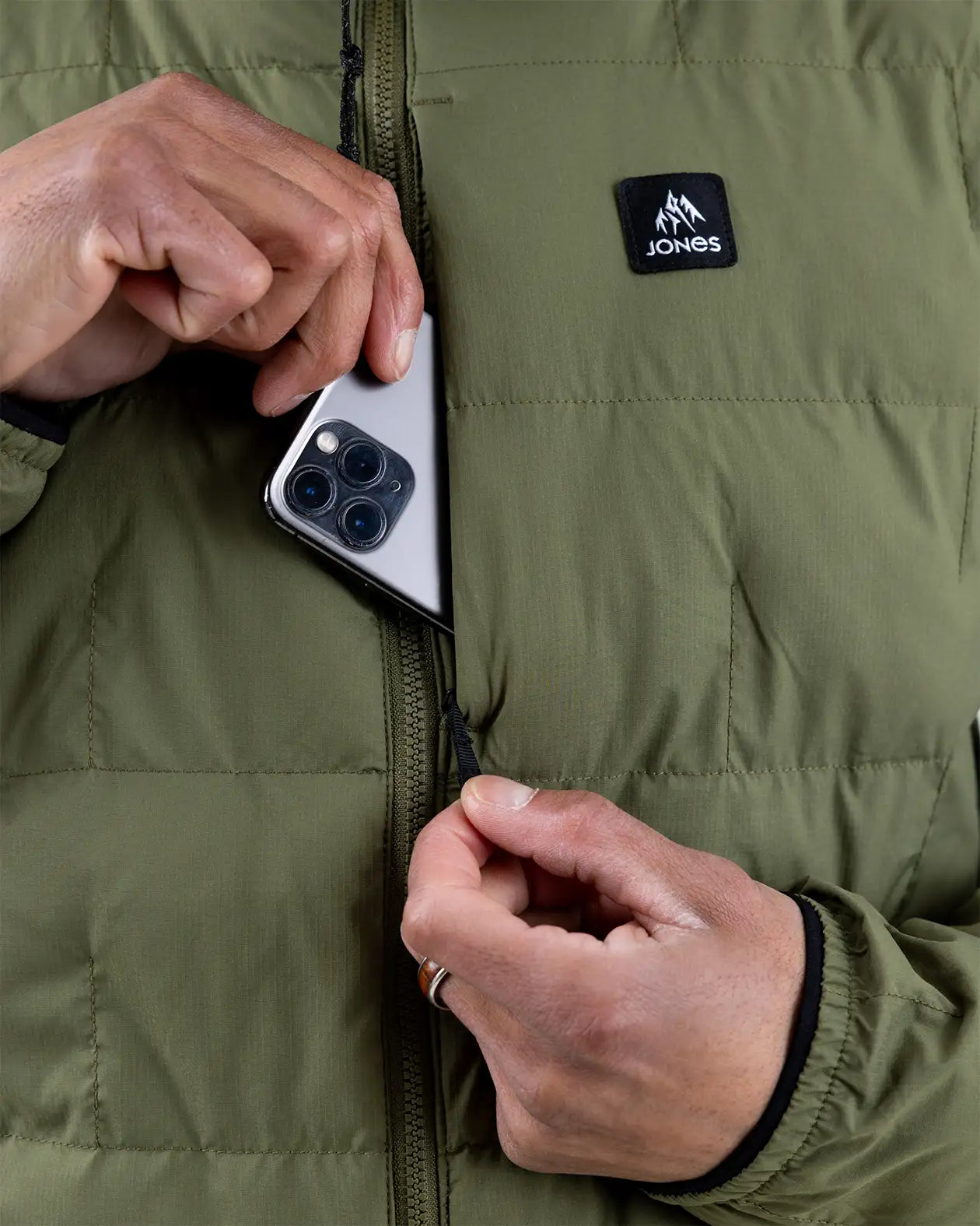 Jones Dark Start Recycled Hoodie 2026 herrejakke resirkulert