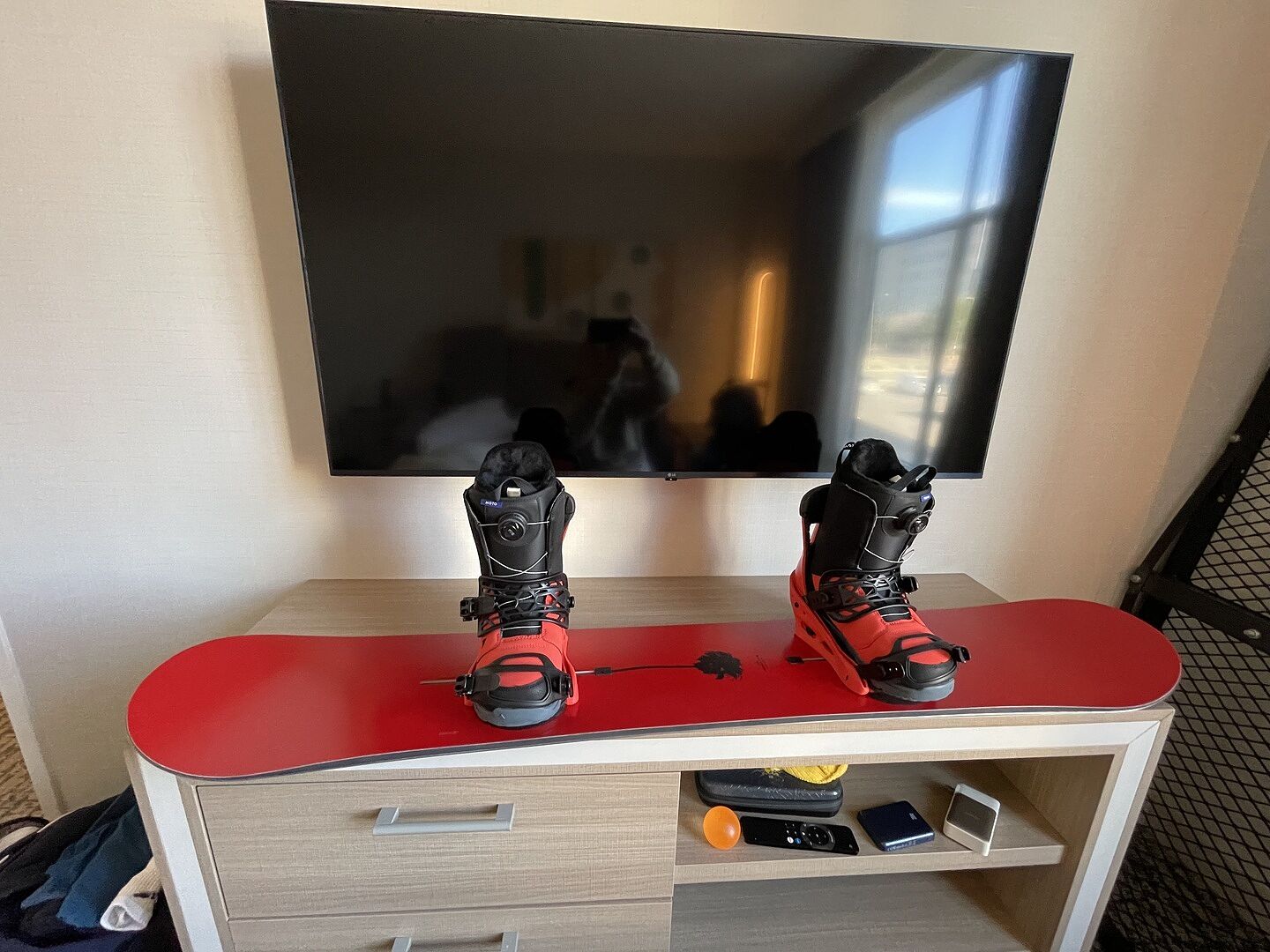 Burton Blossom Camber snowboard Dragon 155 true twin