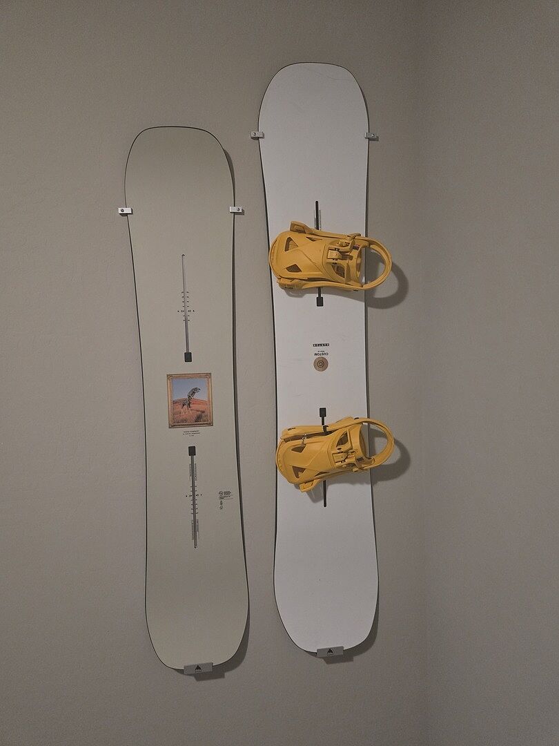 Burton Collector's Edition snowboard veggfeste sølv