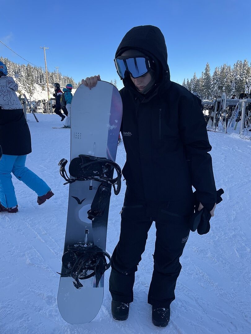 Burton Yeasayer Flying V snowboard Graphic 140 myk