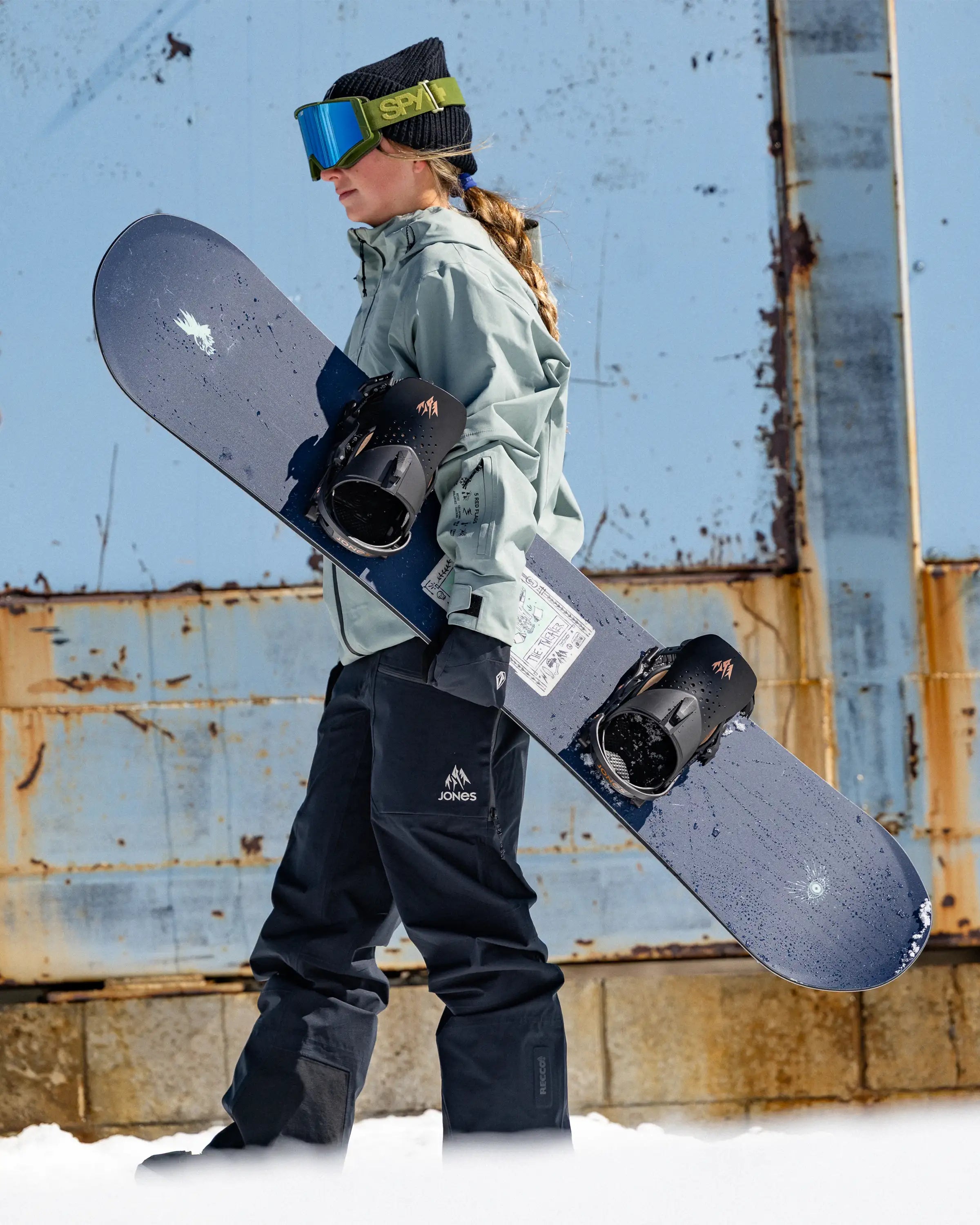 Jones Tweaker 2.0 snowboard dame 146 true twin