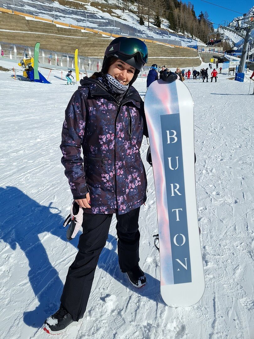 Burton Yeasayer Camber snowboard Graphic 144 flat top