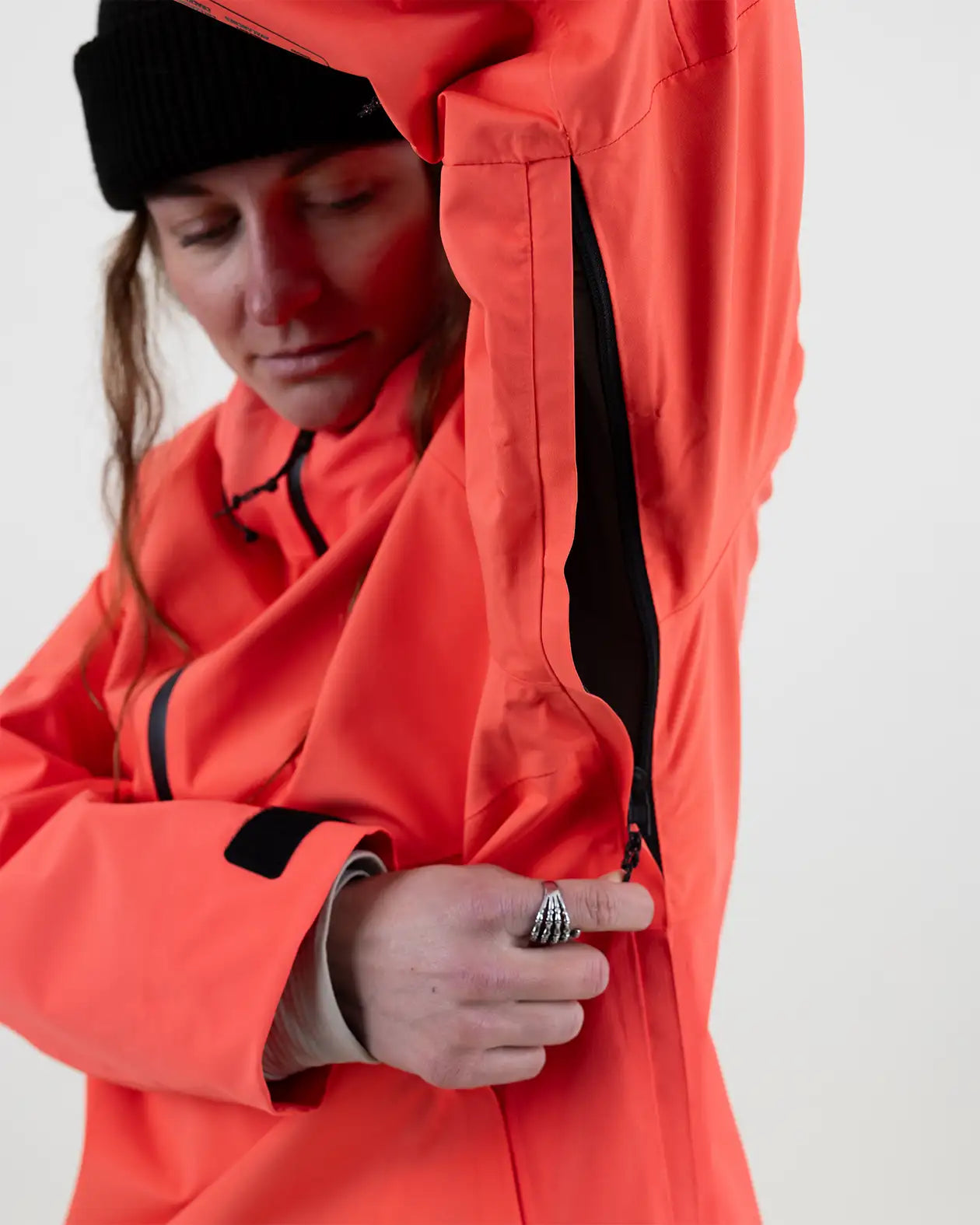 Jones MTN Surf anorakk dame 20K resirkulert pullover