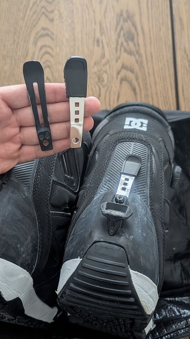 Burton Step On Pant Clip bukseklips svart reservedel