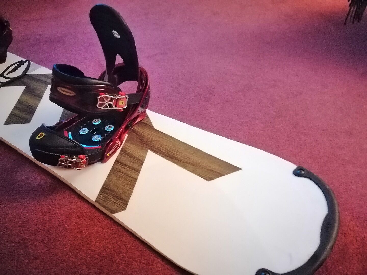 Burton 4X4 Channel Disc festeplate sort