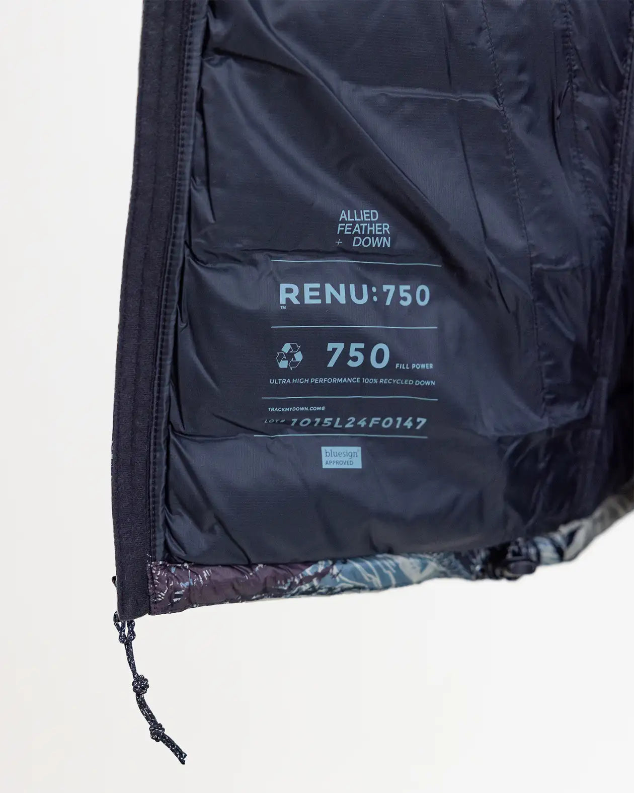 Jones Re-Up Recycled Down dunjakke dame Stealth Black