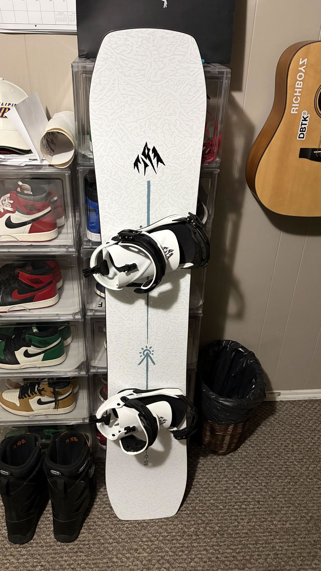 Jones Aviator 2.0 snowboard 158 all-mountain