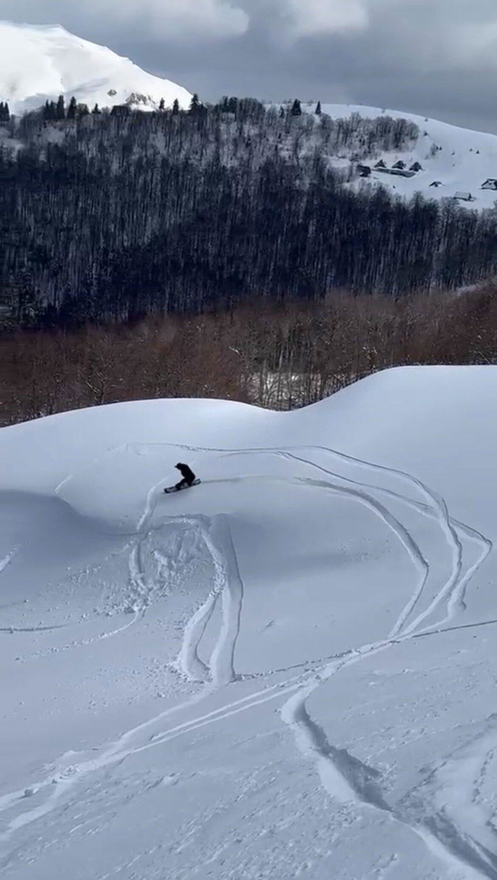 Jones Howler snowboard herre 158 allmountain